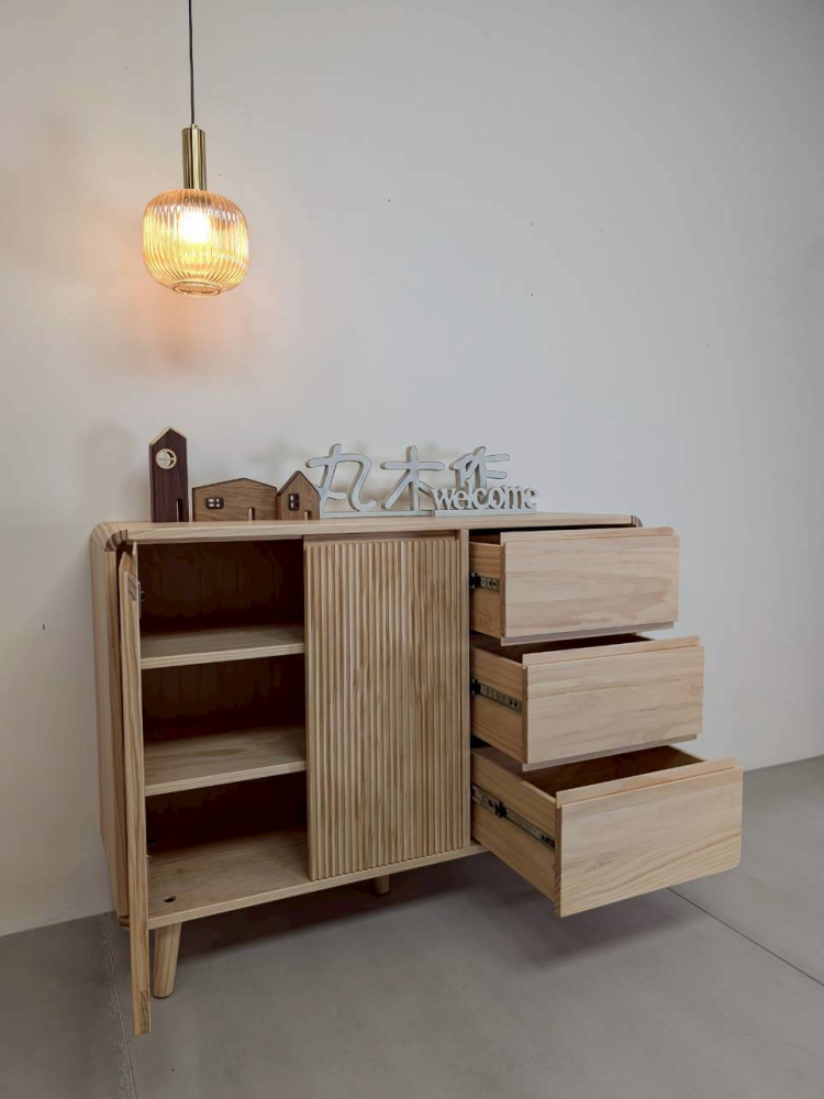 北歐風實木收納櫃