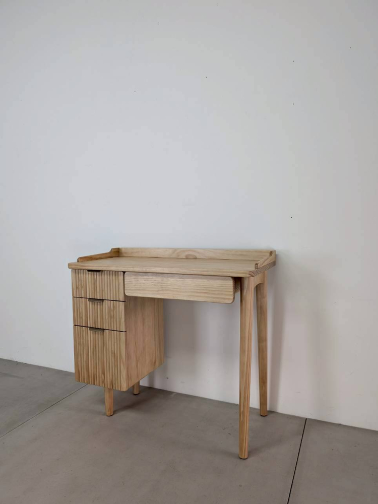 好圓實木化妝桌